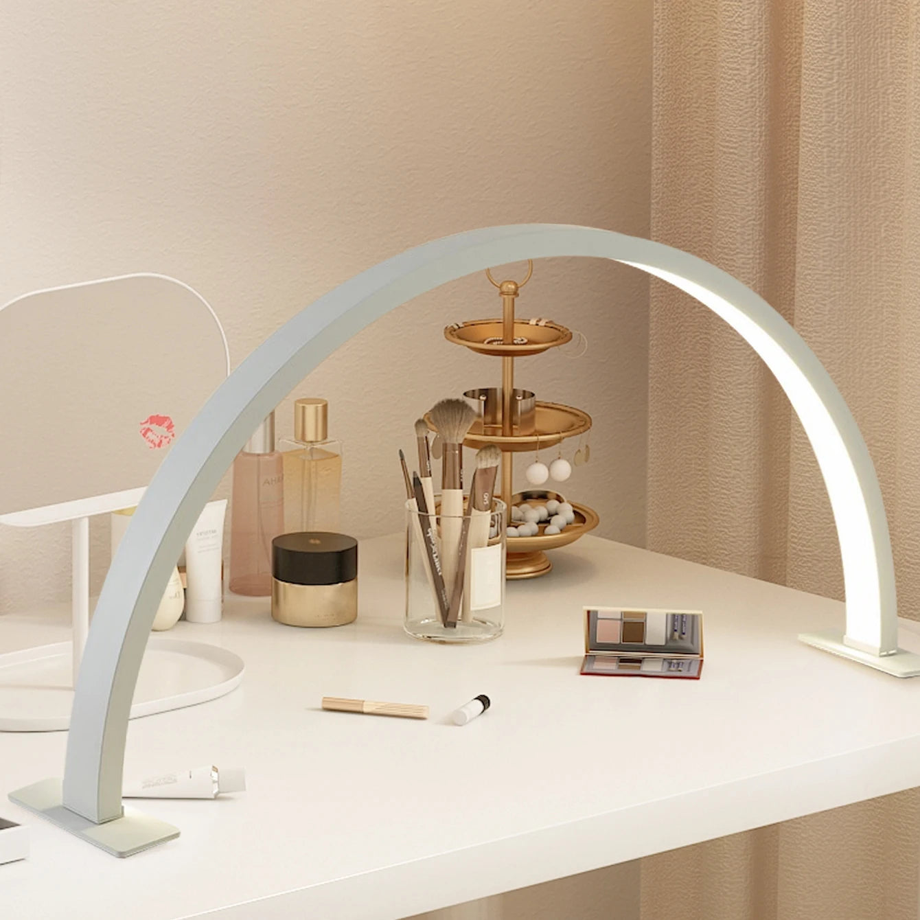 Lampe de bureau LED simple en forme de U pour nail art, lampe de beauté pour salon de beauté, soins des ongles