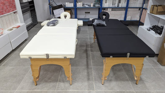 Lit de beauté pliant 180 cm longueur 60 cm largeur Tables  de Massage Spa portables professionnelles pliables avec sac  سرير تجميل قابل للطي بطول 180 سنتيمتر وعرض 60 سنتيمتر طاولات  تدليك سبا محمولة احترافية قابلة للطي مع حقيبة أثاث صالون خشبي
